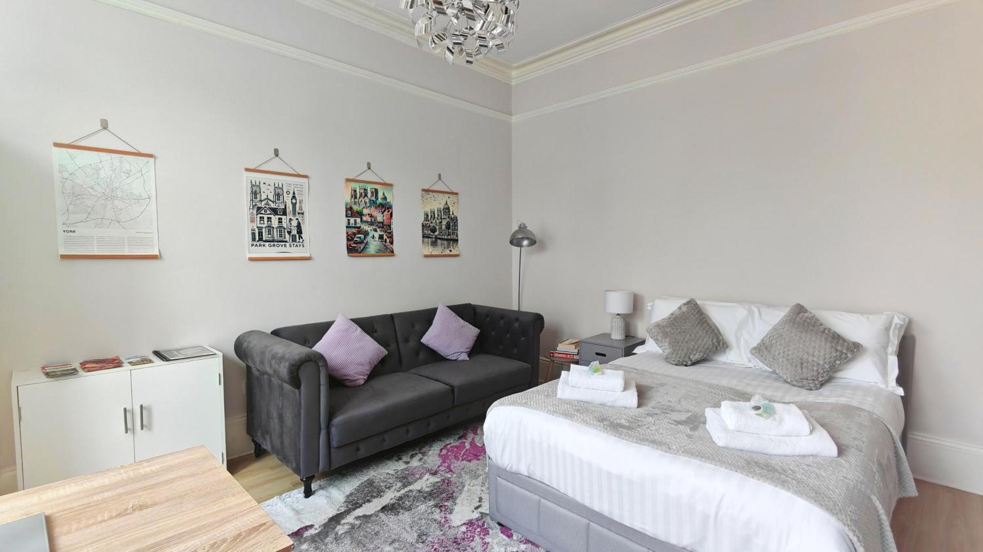 Stylish York Studio Екстериор снимка
